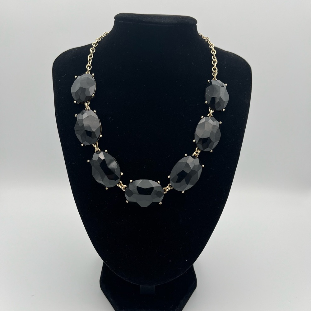Faceted Black Bead Necklace – Gold-Tone Chain Statement Jewelry